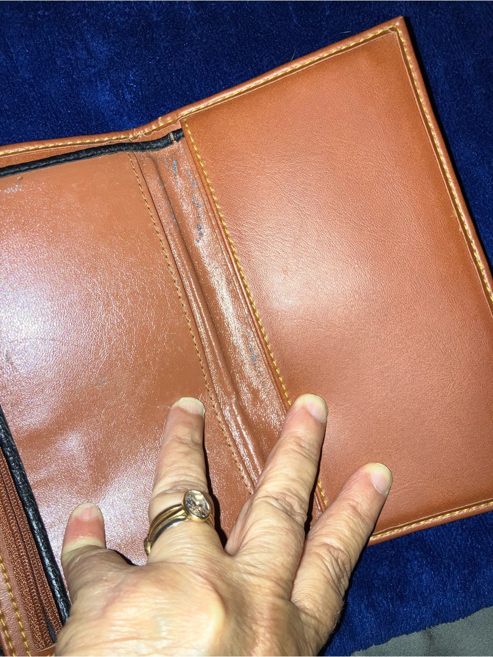 Dooney & Bourke Black Pebbled Leather Wallet with Tan Trim - Picture 5 of 16
